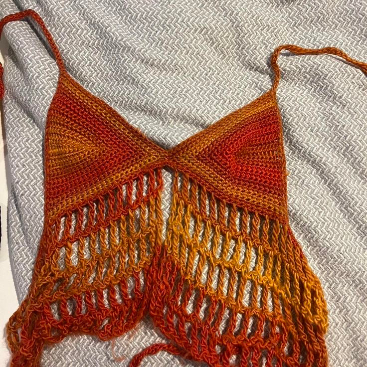 Haut au crochet